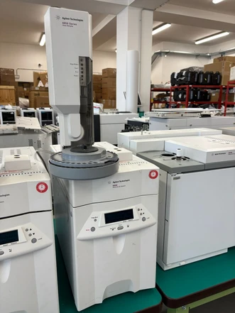 Agilent 6850 Series GC (SSL/FID) s autosamplerem Agilent 6850, G2630A (Bazar)