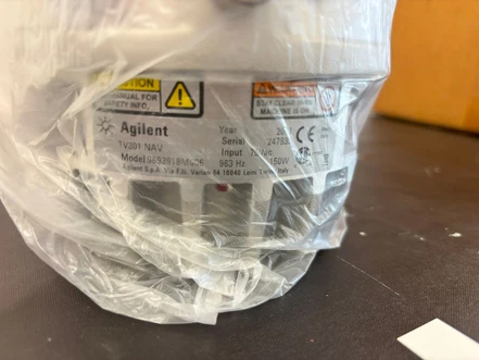 Agilent TURBO-V301 Navigator – turbomolekulární vývěva s regulátorem (Nové)