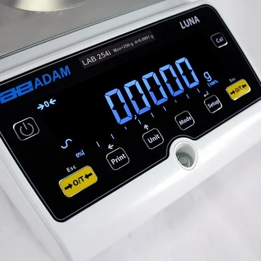 ADAM LUNA analytické váhy 