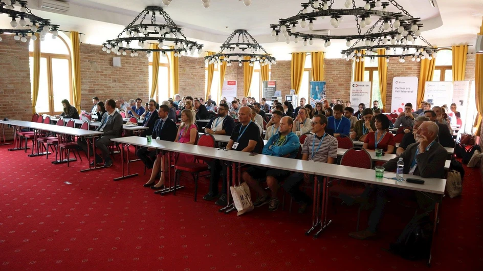 <p>FF MUNI: Konference SAL 2025: Kurdějov se stal centrem farmaceutické vědy</p>