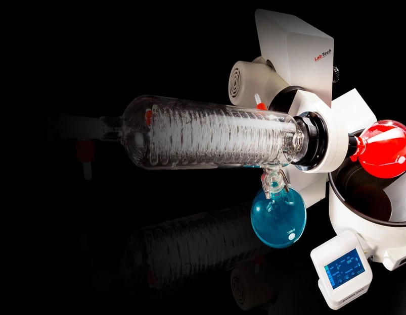 HPST: LabTech rotační vakuové odparky