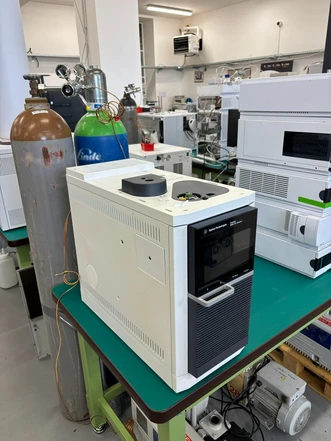 Agilent Intuvo 9000 plynový chromatograf, S/SL, FID (FAME analyzátor), G3950A (Bazar)
