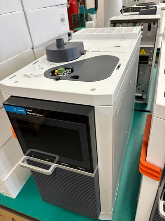 Agilent Intuvo 9000 plynový chromatograf, S/SL, FID, G3950A (Bazar)