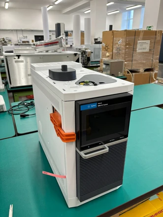 Agilent Intuvo 9000 plynový chromatograf, S/SL, FID, G3950A (Bazar)