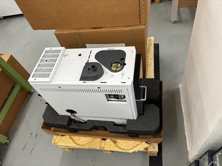 Agilent Intuvo 9000 plynový chromatograf, S/SL, FID, G3950A (Bazar)