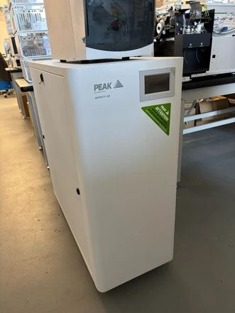 Peak Scientific Infinity XE 60 Series Membránový generátor dusíku  (Bazar)