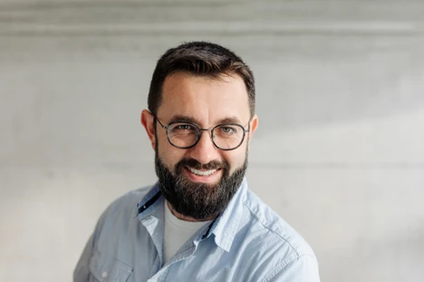 Cenu Rudolfa Lukeše pro rok 2021 získává vědec Lukáš Trantírek