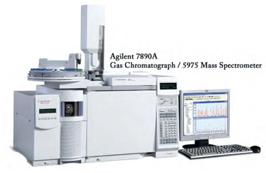 PČR:  Obr. 1 Měřící přístroj GC-MS (plynový chromatograf s hmotností spektrometrií) (Zdroj: http://www.med.upenn.edu/idom/images/gcms_machine2.jpg)