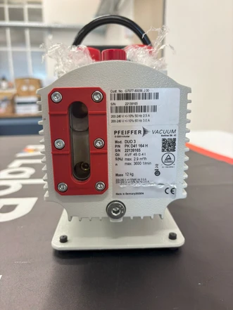 Pfeiffer rotační lamelová vývěva New-Duo 3 Rvp (230v), G7077-80056 (Bazar)