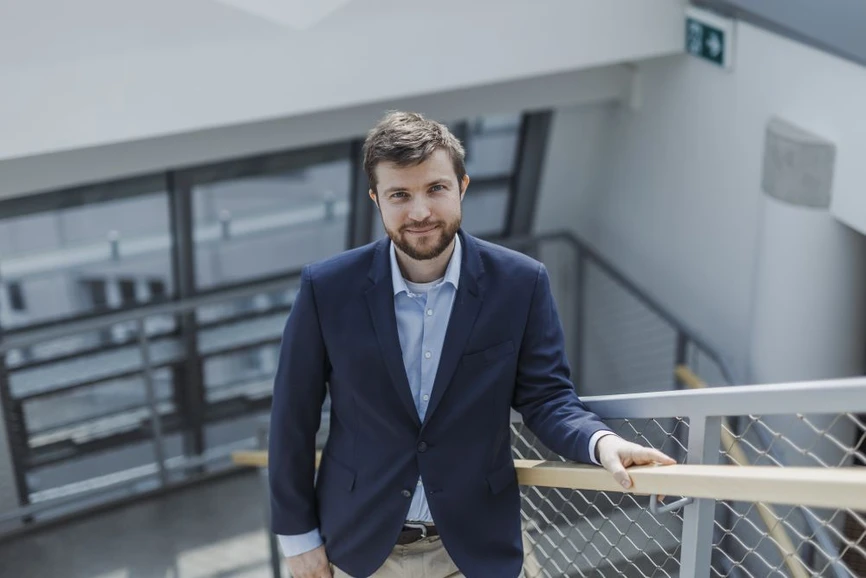 <p><strong>UK Forum/Veronika Vachule Nehasilová: </strong>Martin Volek: Z doktorátu budu těžit celý život </p>