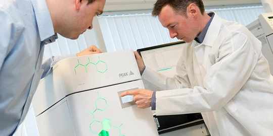 Hydrogen as an alternative to Helium for GC