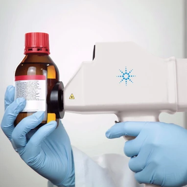 Agilent RapID Raman spektrometr